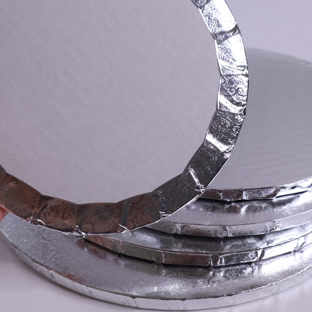28 cm podkład pod tort srebrny 1,2 cm - obrazek 4