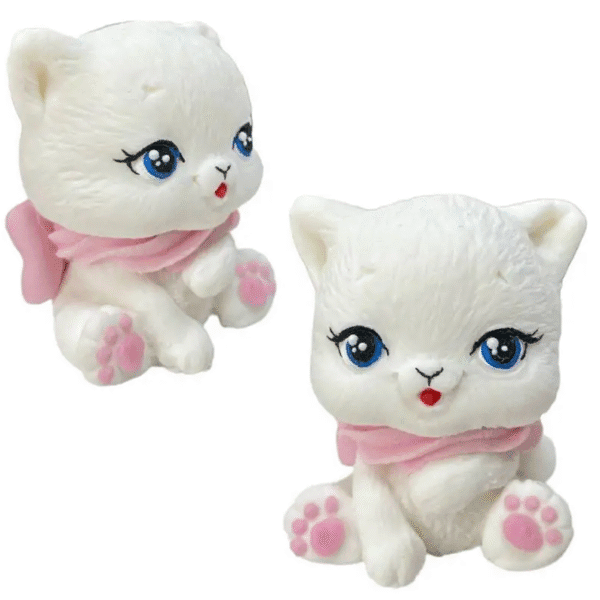 Biały kotek figurka cukrowa na tort