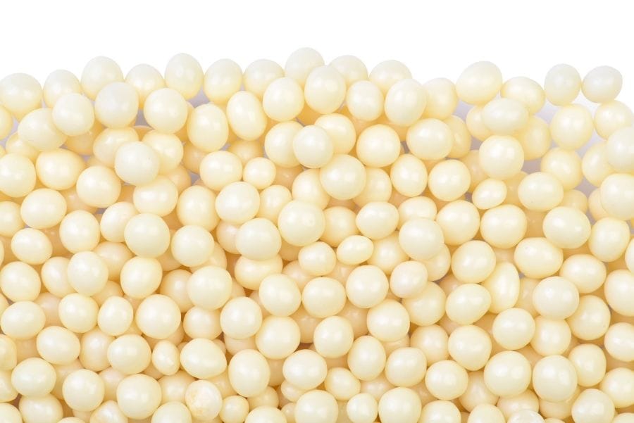 b2c6afce74c3255d958c4a2f1a74e897.jpg Posypka chrupka kuleczki ryżowe w białej czekoladzie 100 g - obrazek 1