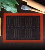 Mata perforowana do pieczenia eklerów 40x30cm Tortino - obrazek 2