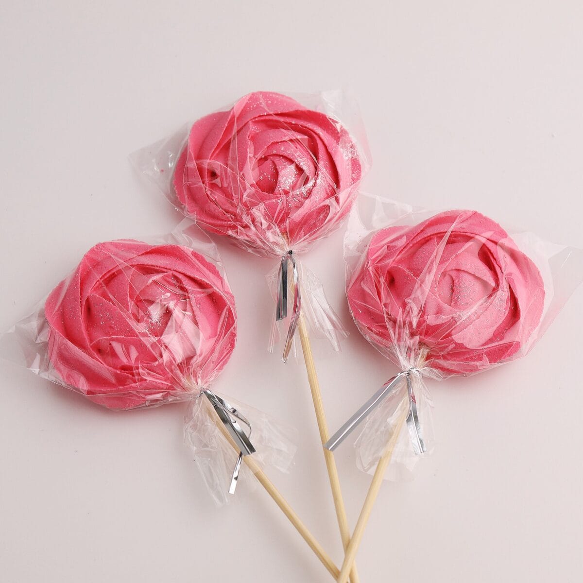 Lizaki bezowe duże ciemnoróżowe 6 cm - 3 szt - obrazek 2