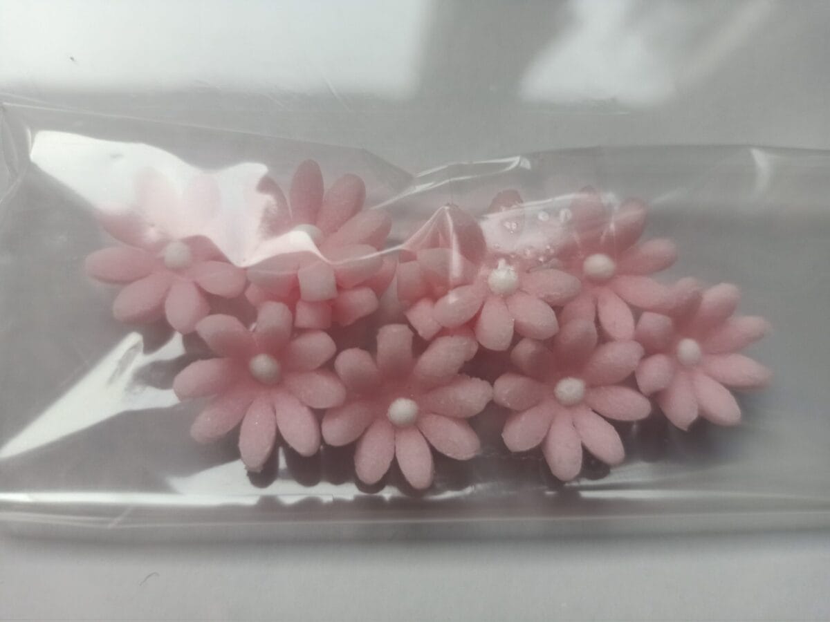 Kwiaty Stokrotka mini cukrowa różowa śr.1 cm opak.10 szt. - obrazek 3